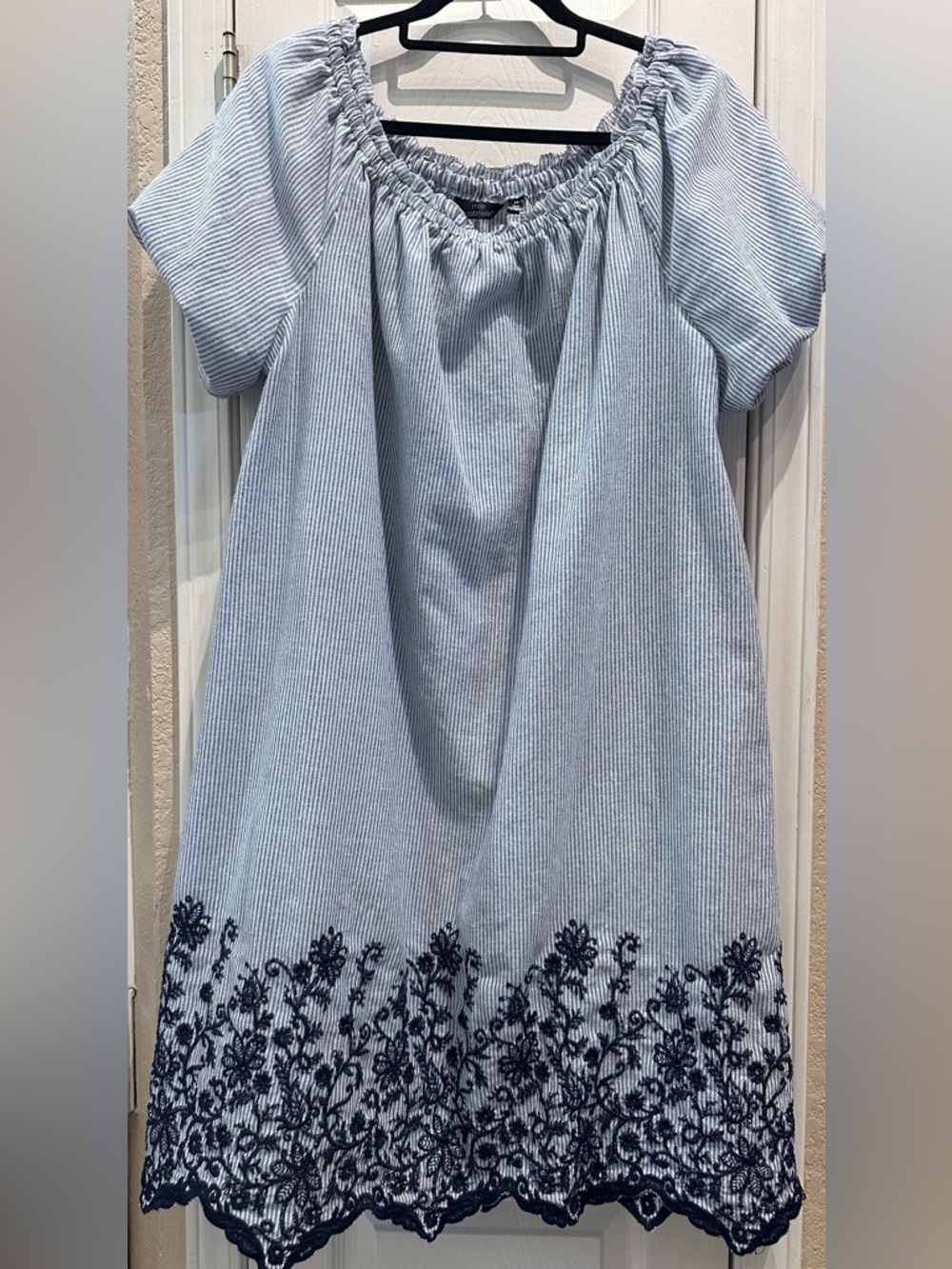 Mlle Gabrielle Light Blue Embroidered Summer Dress - Picture 2 of 4